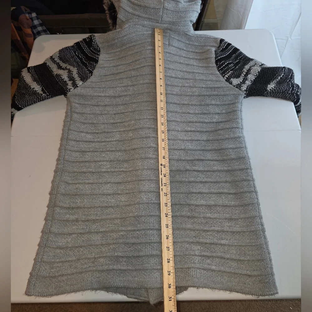 LCR Black Edition Gray Black Hooded Sweater Jacket Slim Size Large BW-3175